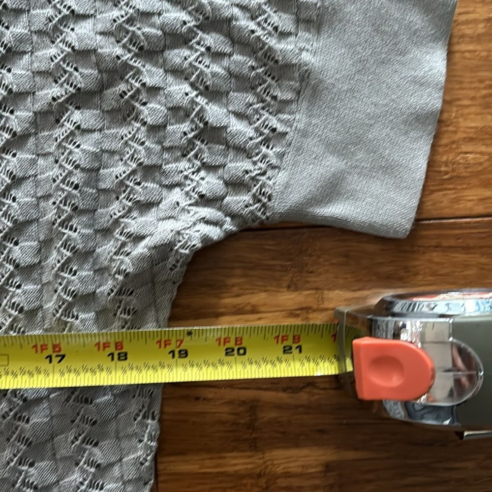 LOFT Pima Cotton Pointelle Knit Short Sleeve Cardigan Gray Button Front Size M - Picture 9 of 9